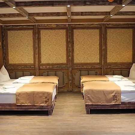 Hotel Mycologne 3*