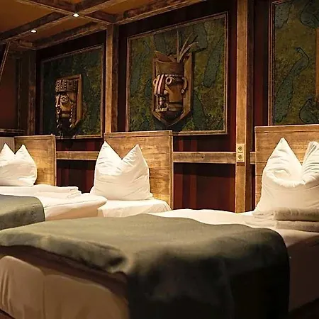 Hotel Mycologne 3*
