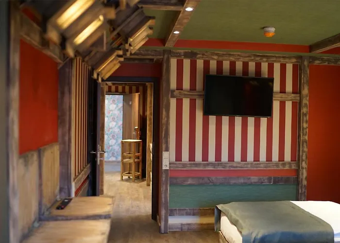 Mycologne 3* ケルン